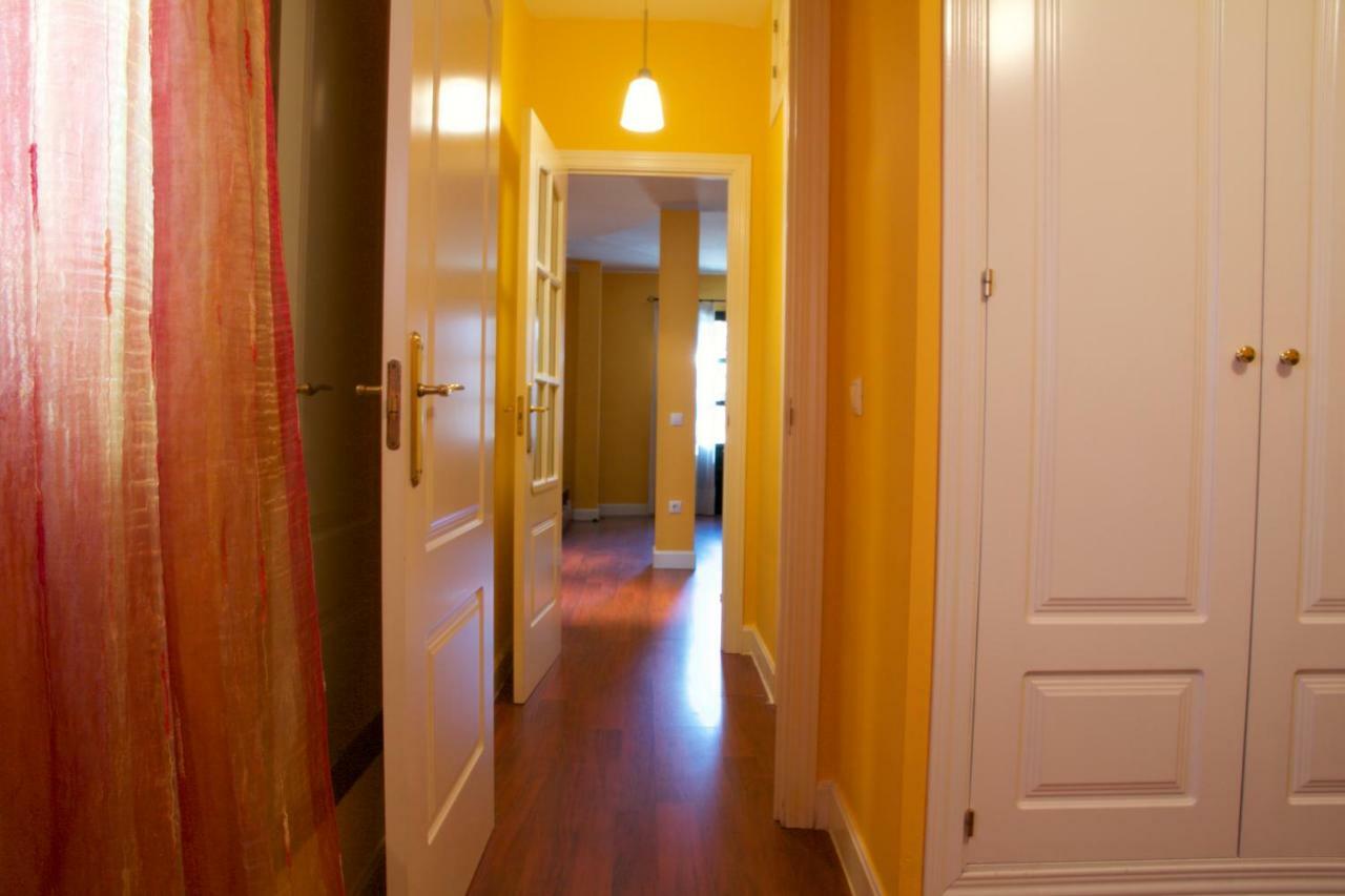 Apartamento San Benito C Sevilla Eksteriør billede