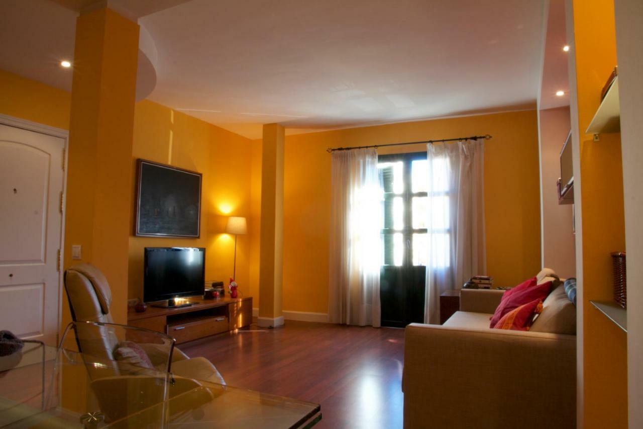 Apartamento San Benito C Sevilla Eksteriør billede