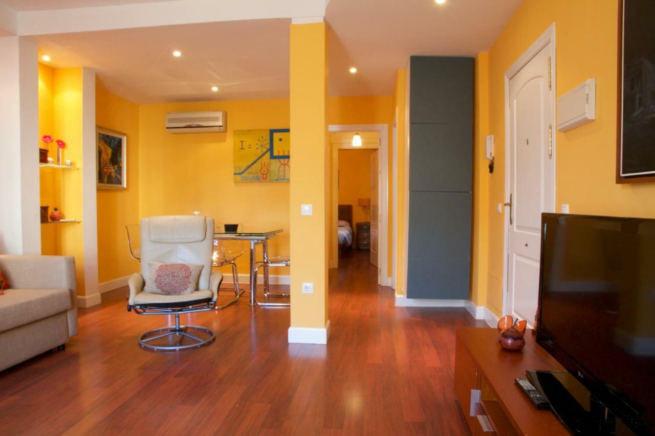 Apartamento San Benito C Sevilla Eksteriør billede